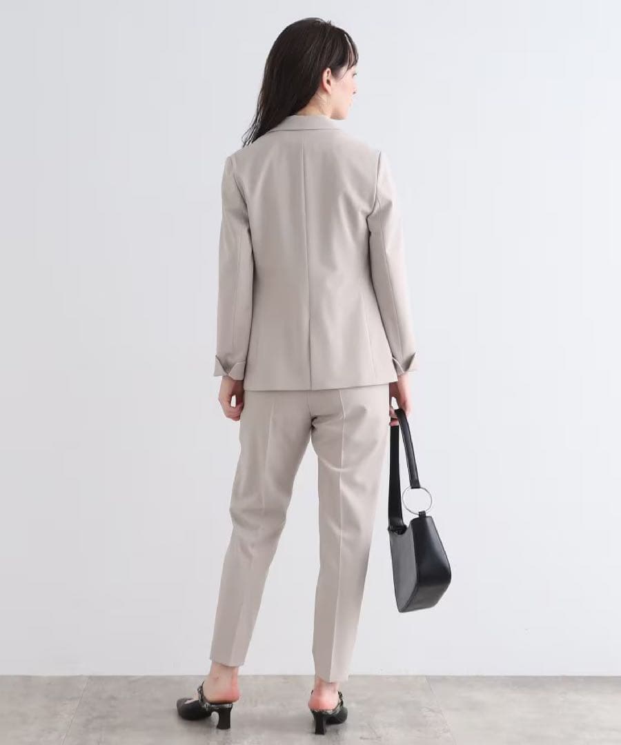 INDIVIインディヴィ パンツスーツ ベージュ / ライトグレー 【美品】