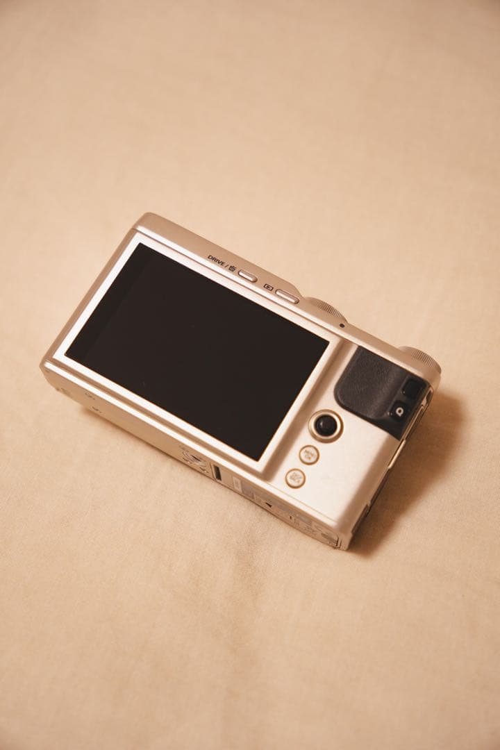 Fujifilm XF10 コンパクトデジタルカメラ