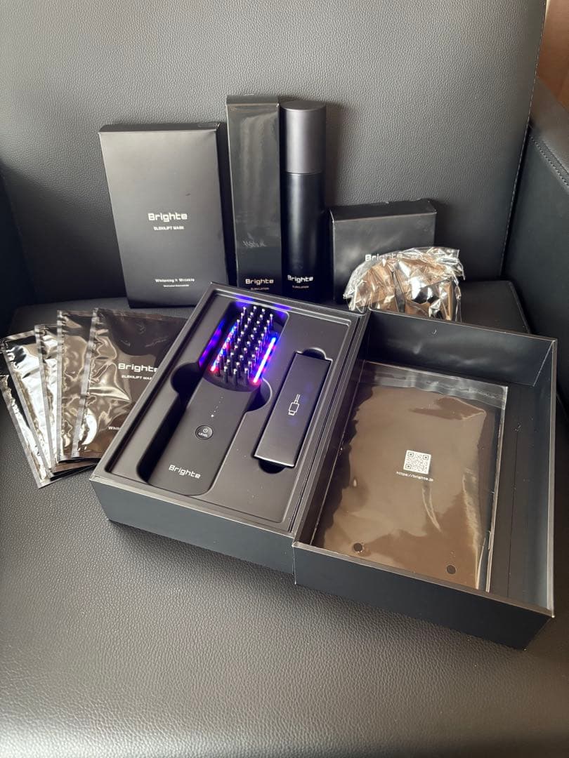 ブライト　エレキブラシ　リフト美顔器　brighte