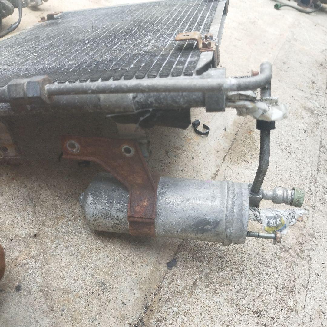 ジムニーja12 エアコン　コンプレッサー　セット