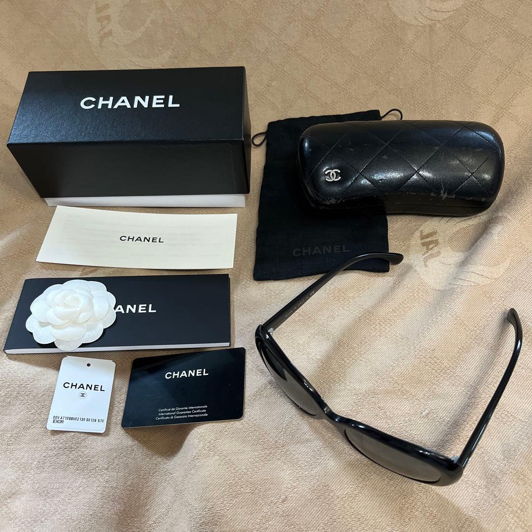 ラ*ス様 CHANEL ブラック サングラス