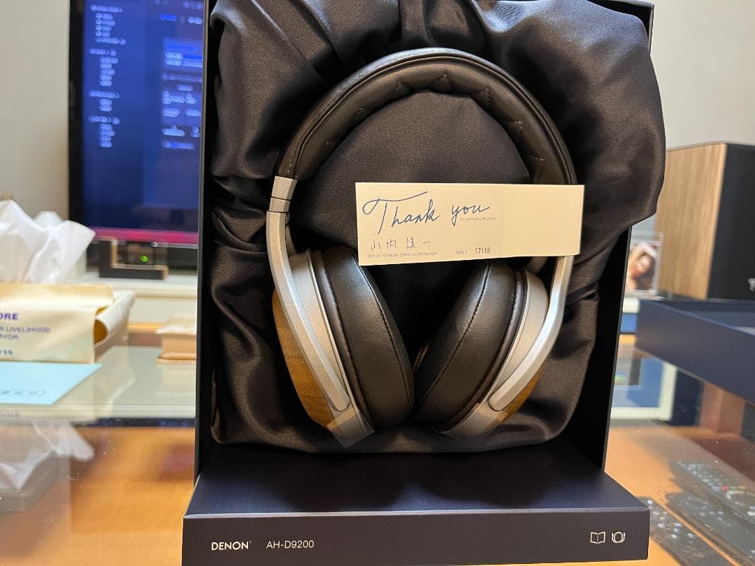 デノン Denon AH-D9200 ヘッドフォン　【新品同様】