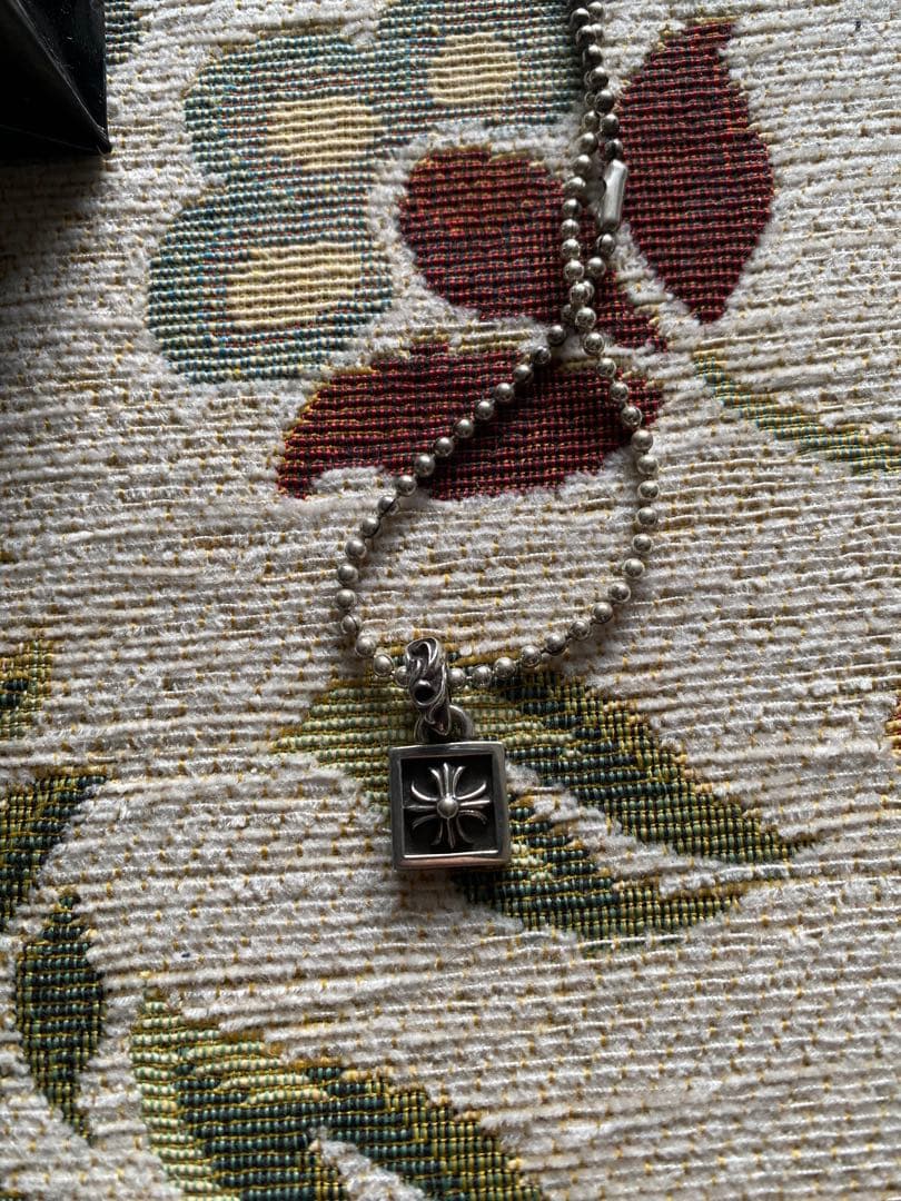 クロムハーツ フレームド チャーム CHプラス ネックレス