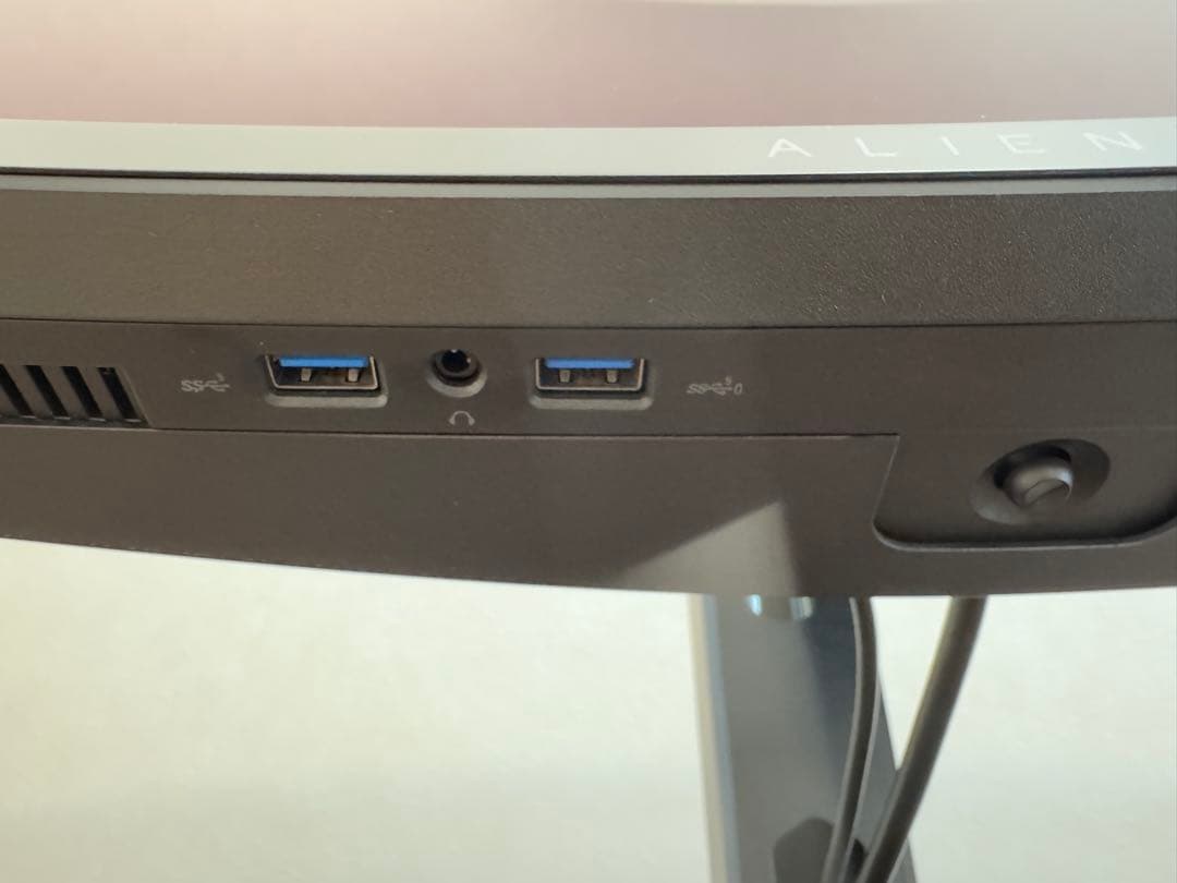 Alienware 34 曲面 QD-OLED モニター AW3423DWF