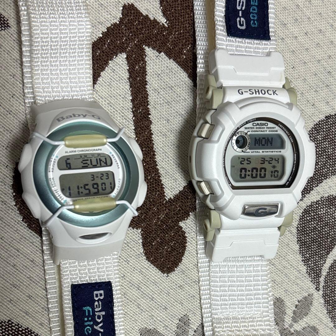 Ｇ1998 ラバーズコレクション「ドラゴンと魔女」未使用稼動品ペアウォッチ