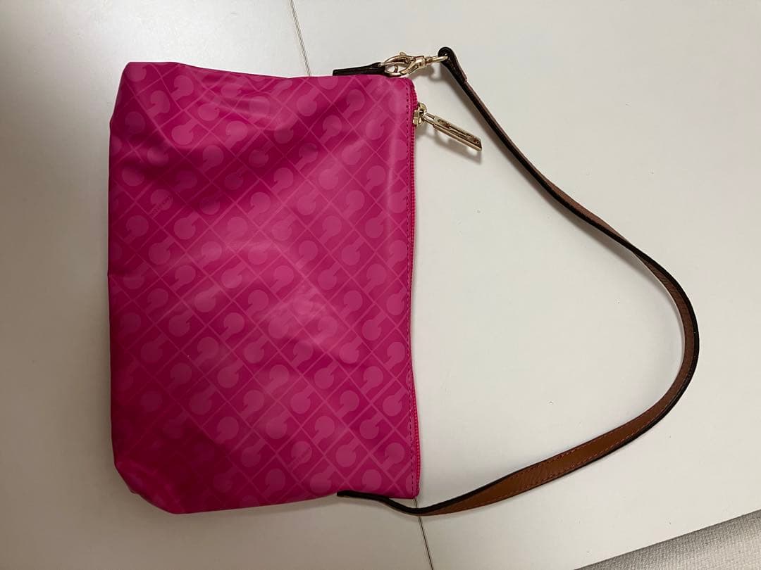 ゲラルディーニ　ソフティ　トートバッグ　ポーチ付き