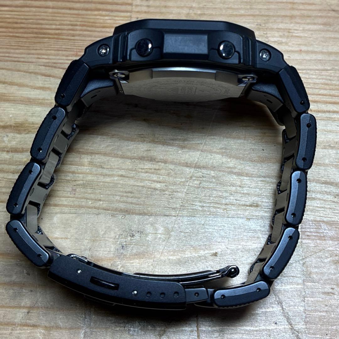 時計 G-SHOCK GW-M5610UBC-1JF