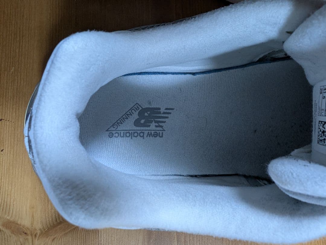 New Balance 9060 ホワイト スニーカー