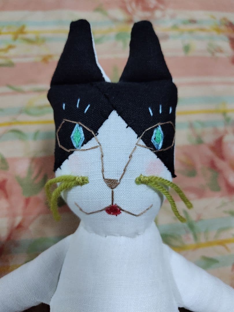 今野はるえ様　ハチワレ猫ちゃん