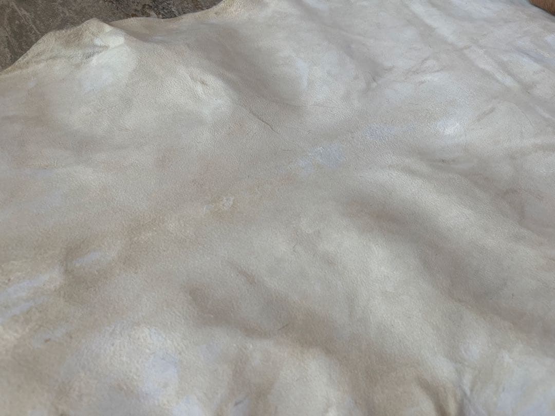 【新品】南アフリカ産　天然毛皮　ラグ　スプリングボック