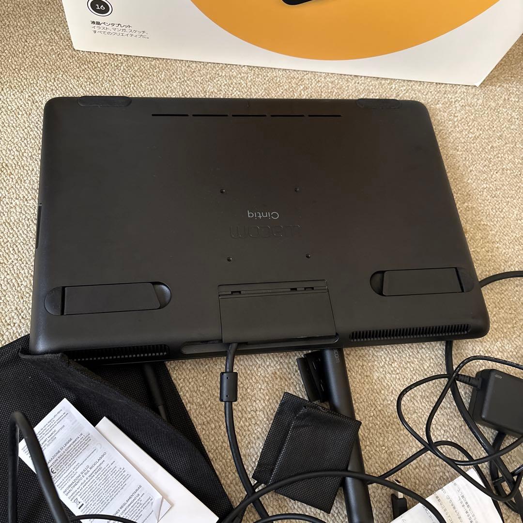 【付属品完備】Wacom Cintiq 16