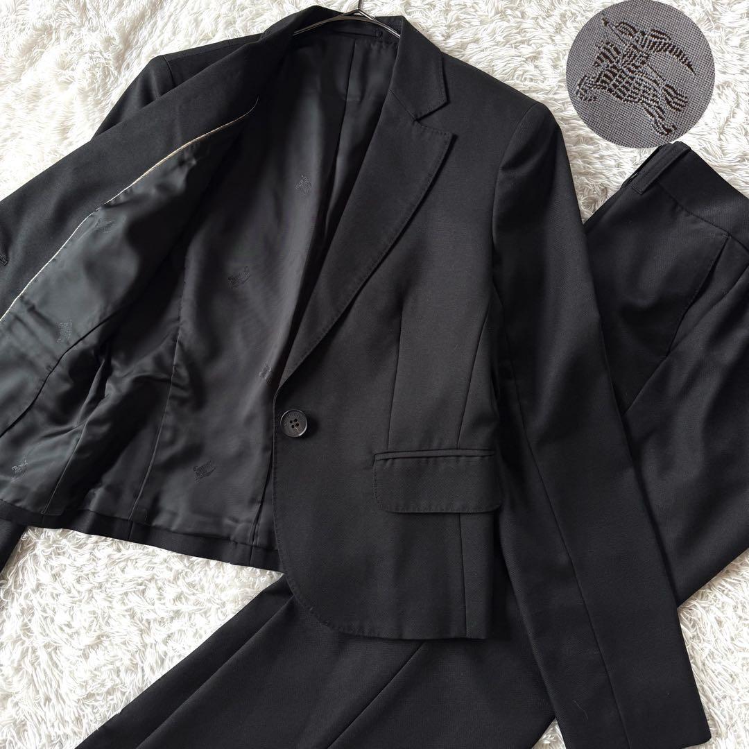 極美品　バーバリーロンドン パンツスーツ シルク　ノバチェック ホースロゴ　黒