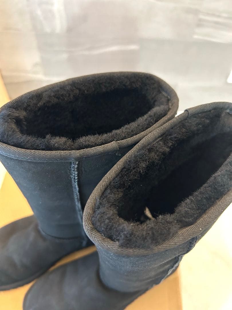 マキ⭐︎　UGG ブラック クラシックトールムートンブーツ　サイズ6