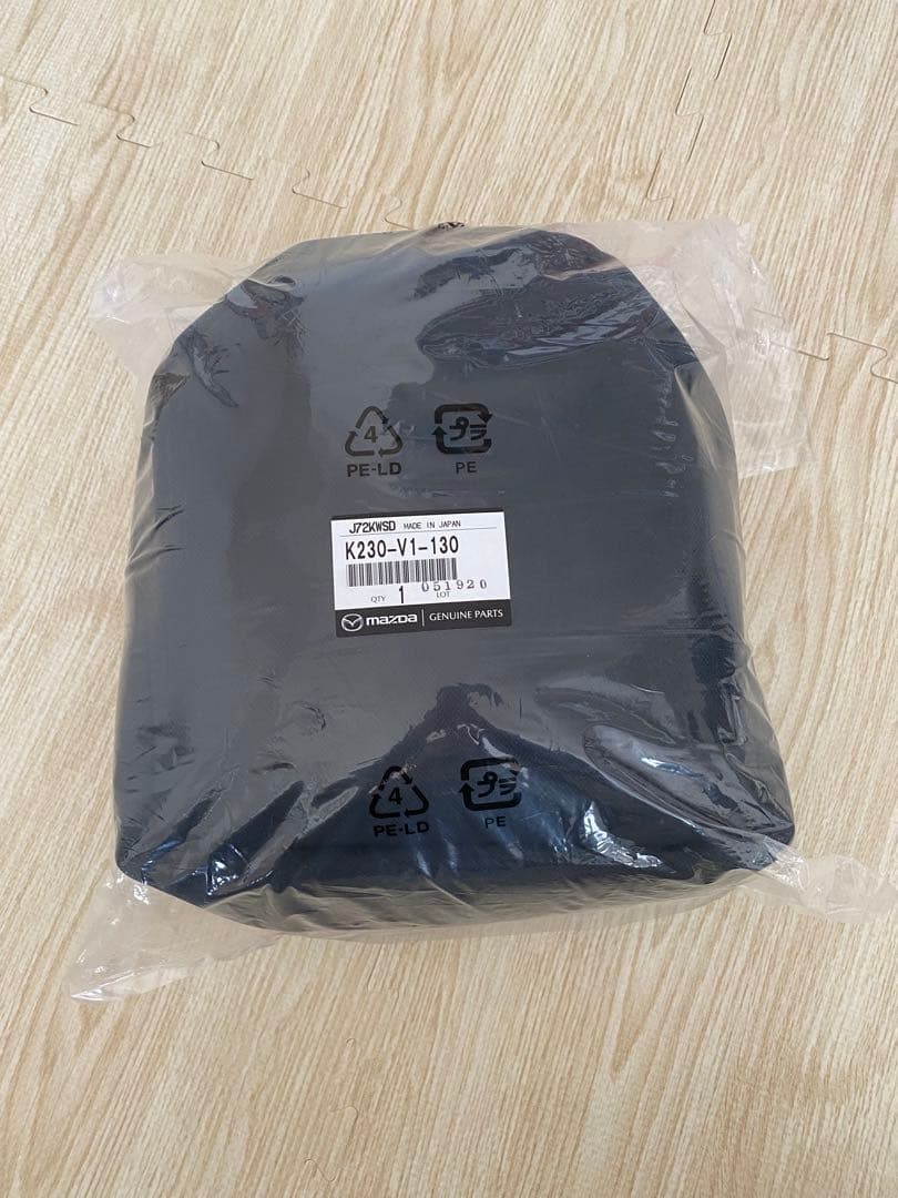 【新品未使用】【定価¥44000】MAZDA CX-8 純正　ウインドシェード