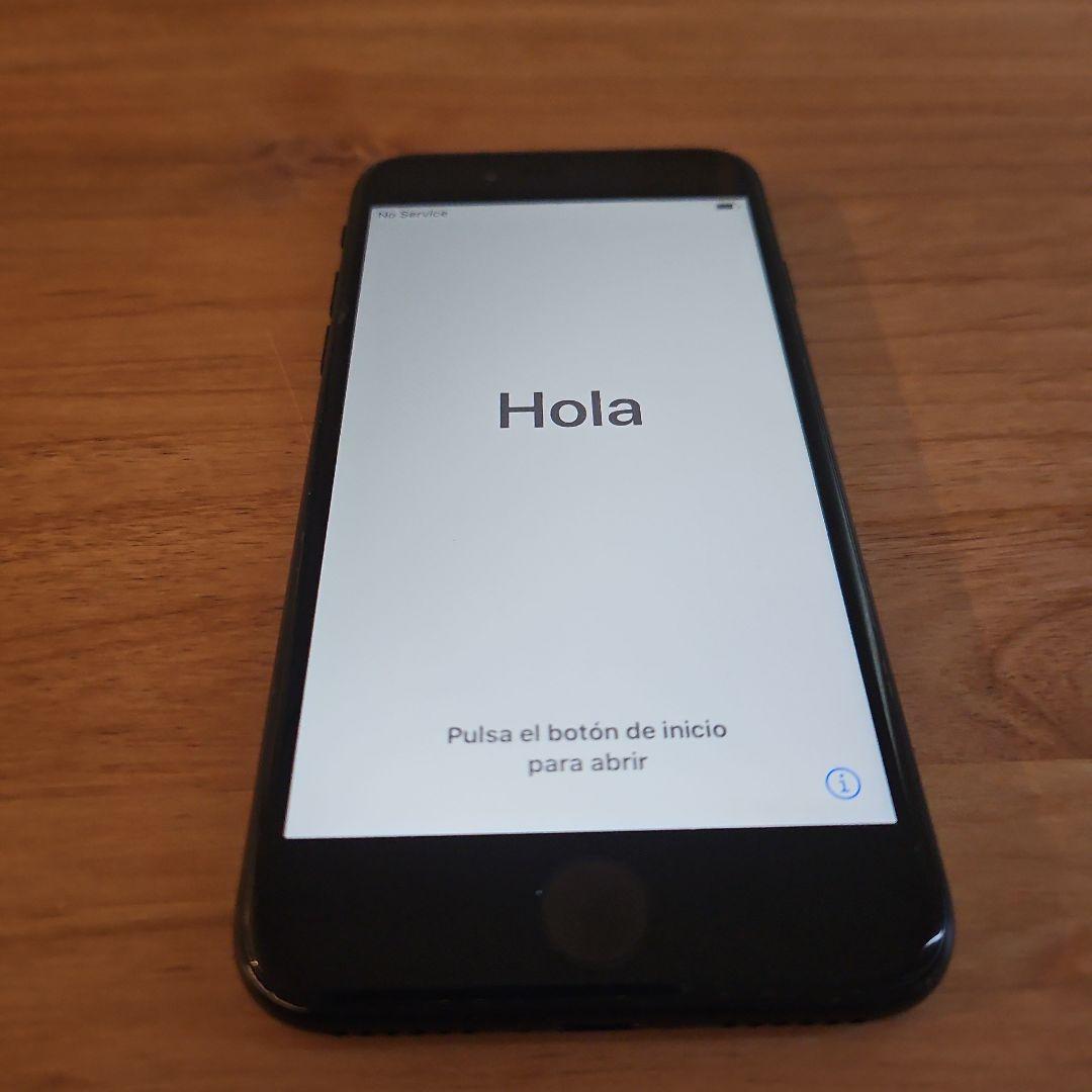 Apple iPhone se2ブラック 本体　sim フリー