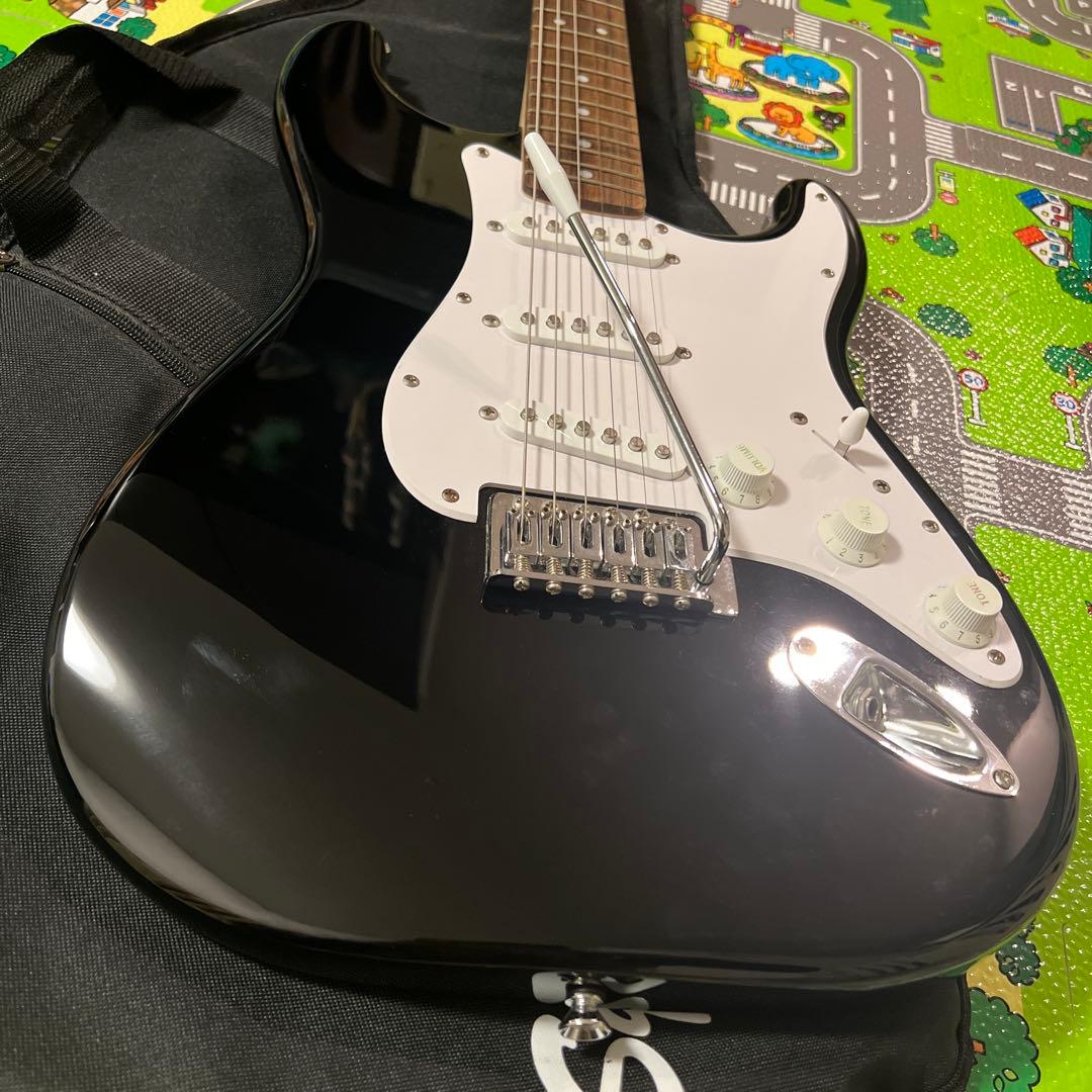 Squier スクワイア エレキギター ストラトキャスター ブラック