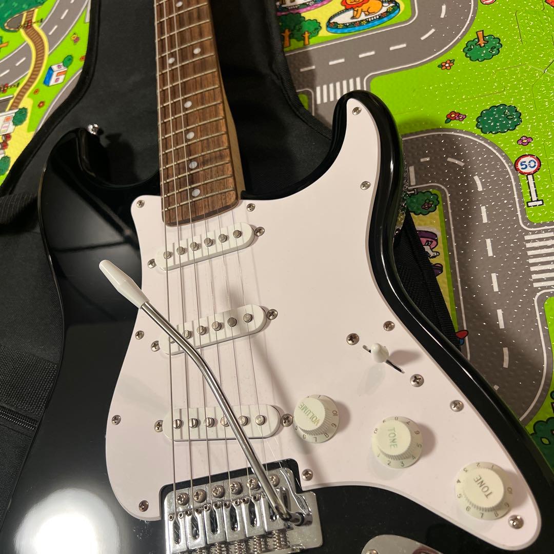 Squier スクワイア エレキギター ストラトキャスター ブラック