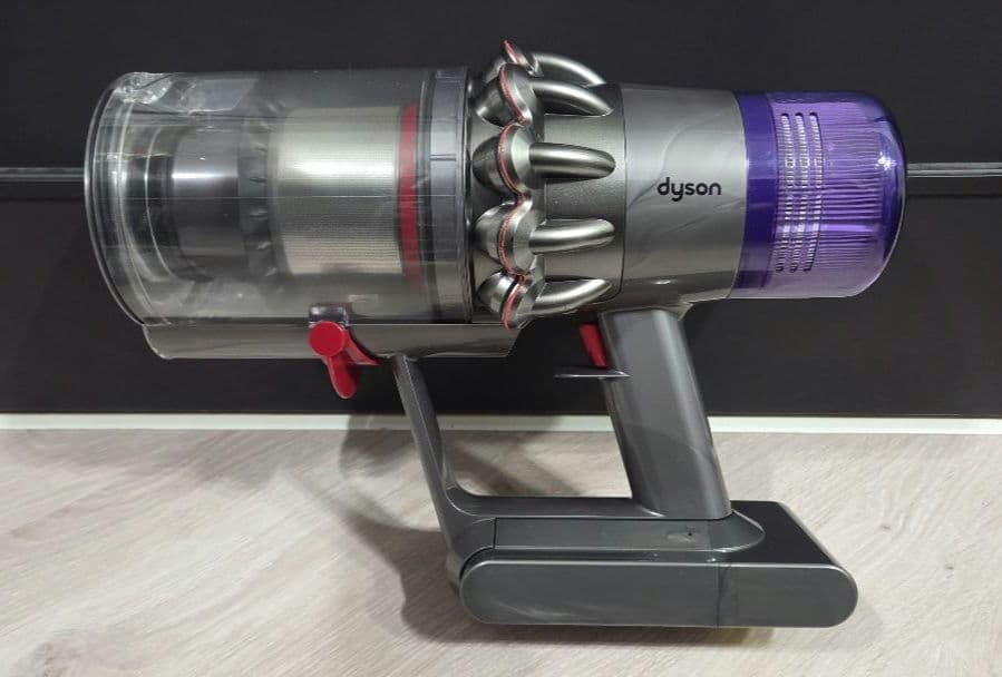 ①ダイソン dyson V11 SV14 本体のみ エコモード61分