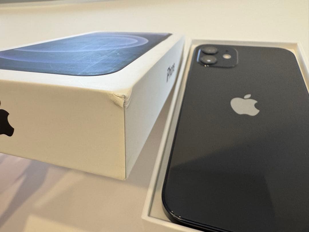 Apple iPhone 12 ブラック 128GB