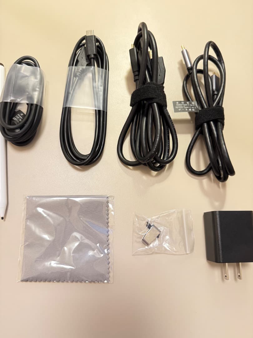 EWEI LQ-160PU 4k モバイルモニター タッチ対応