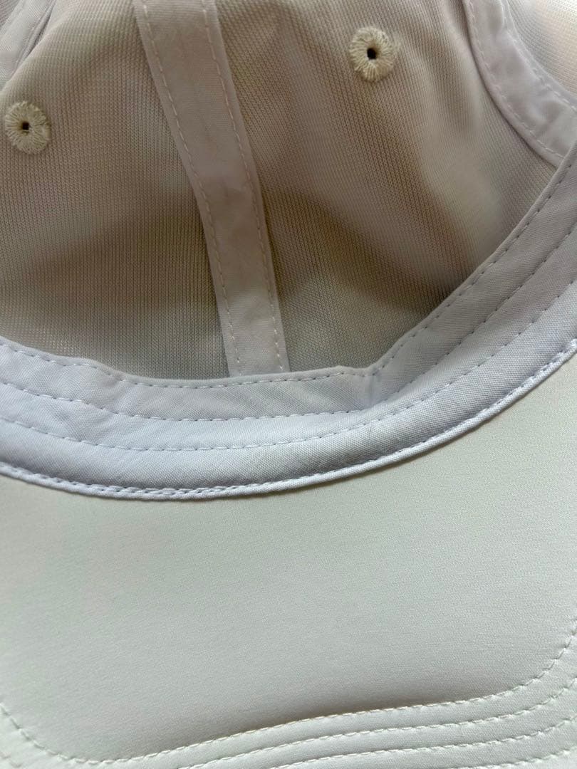 メゾンドドルチェ　撥水キャップ　ホワイト