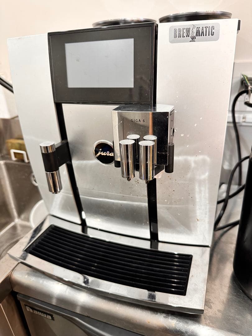 JURA GIGA 6 自動エスプレッソマシン