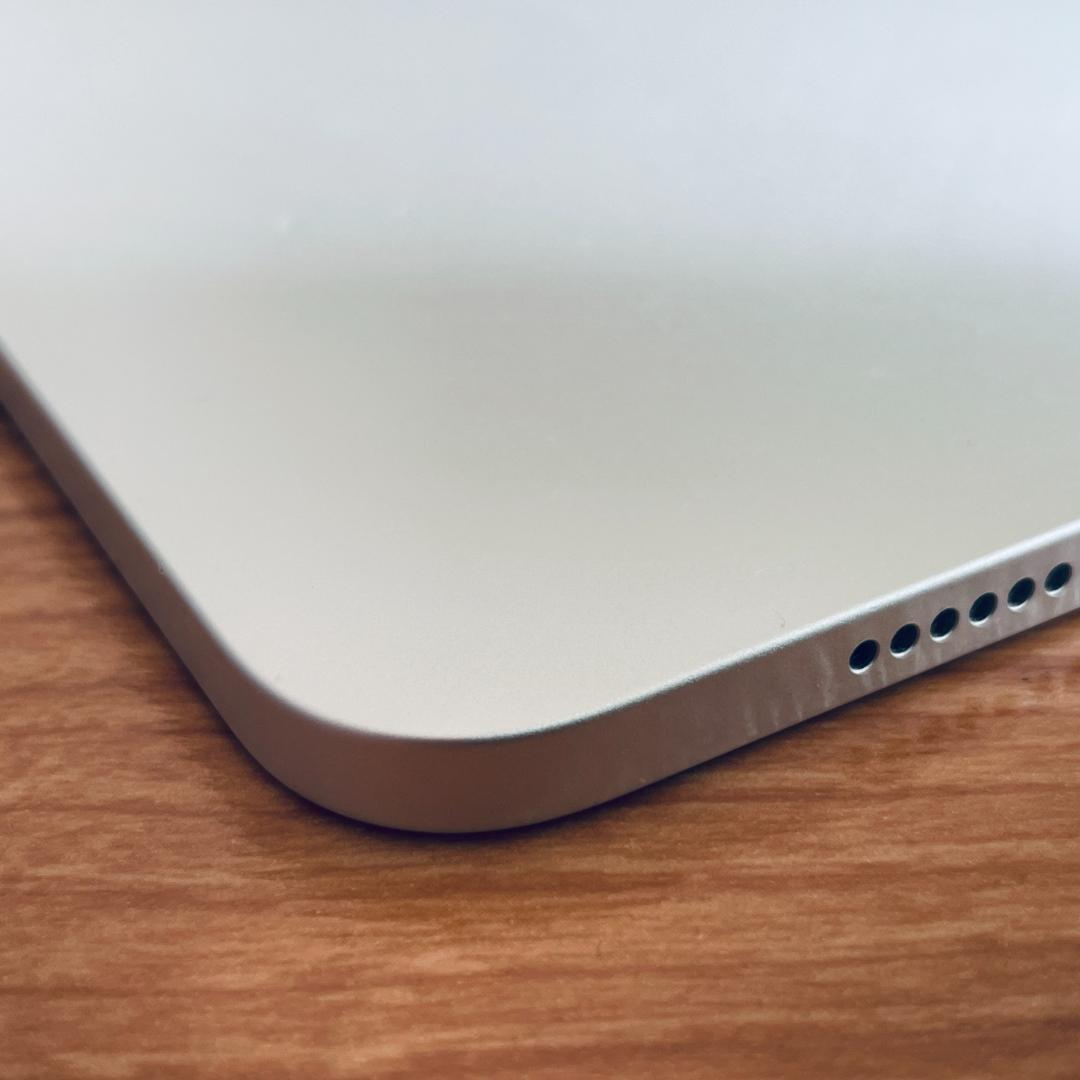 ◇iPad Air4 64GB Silver Wi-Fiモデル