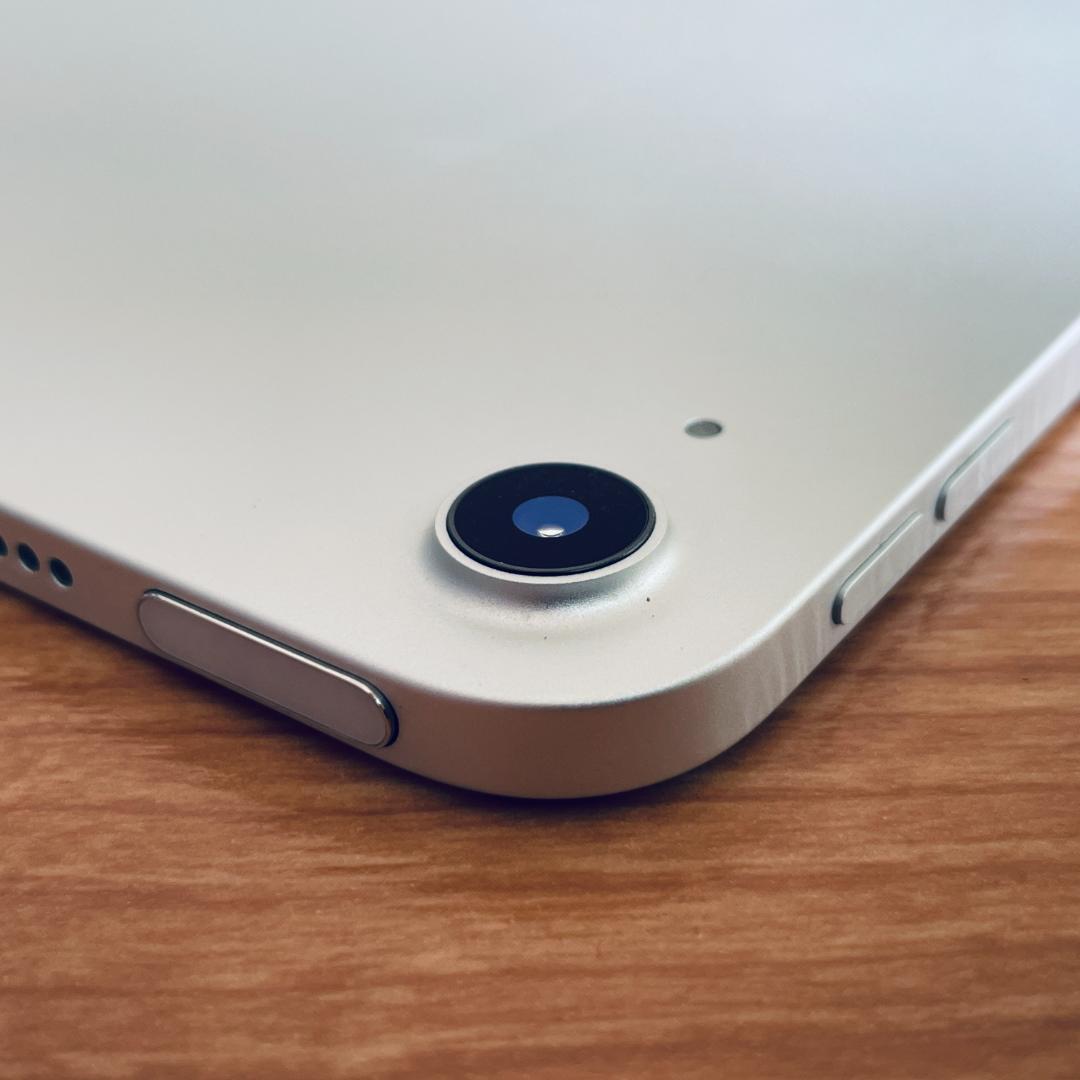 ◇iPad Air4 64GB Silver Wi-Fiモデル