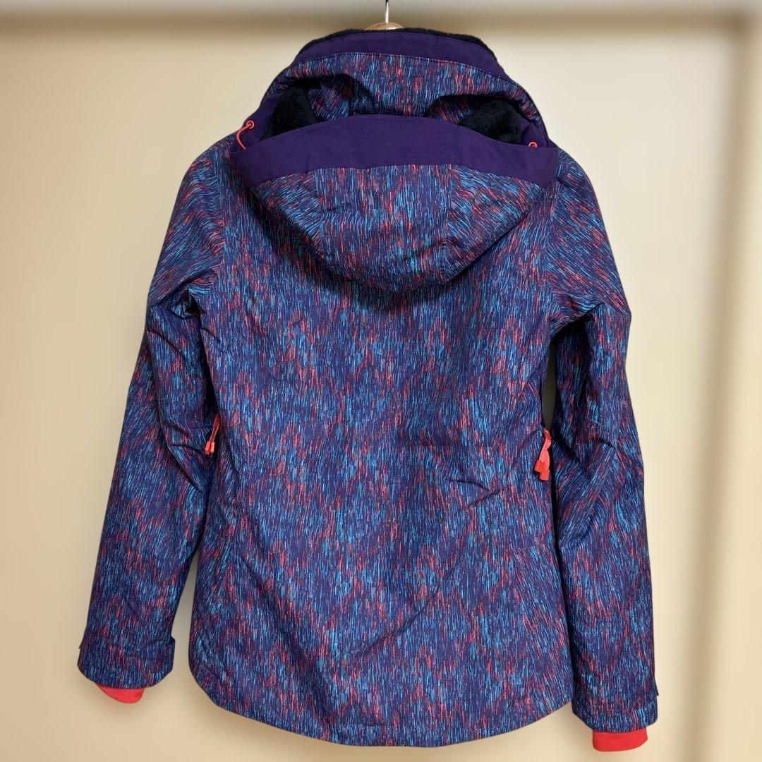 ミレー 女性用スキー&スノーボードジャケット 紫と青