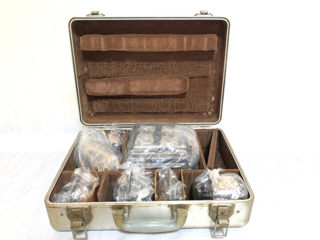 リンホフ テヒニカ（大判カメラ・4\"×5\"）+ 純正レンズ4点その他いろいろ