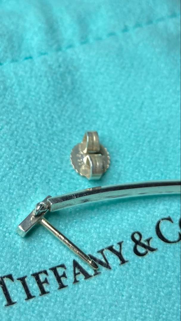 Tiffany & Co. シルバー ティーワイヤーピアス　片耳