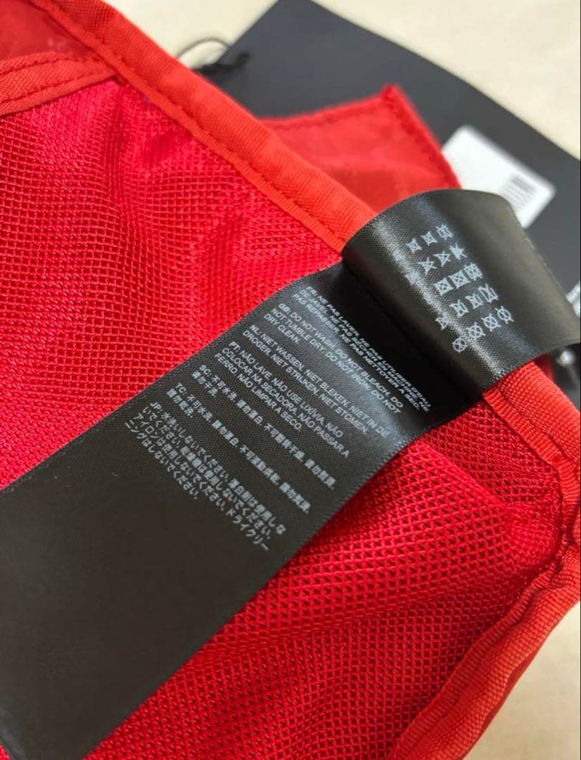 【タグ付き新品】topologie ブラック サコッシュ　8mmストラップ付