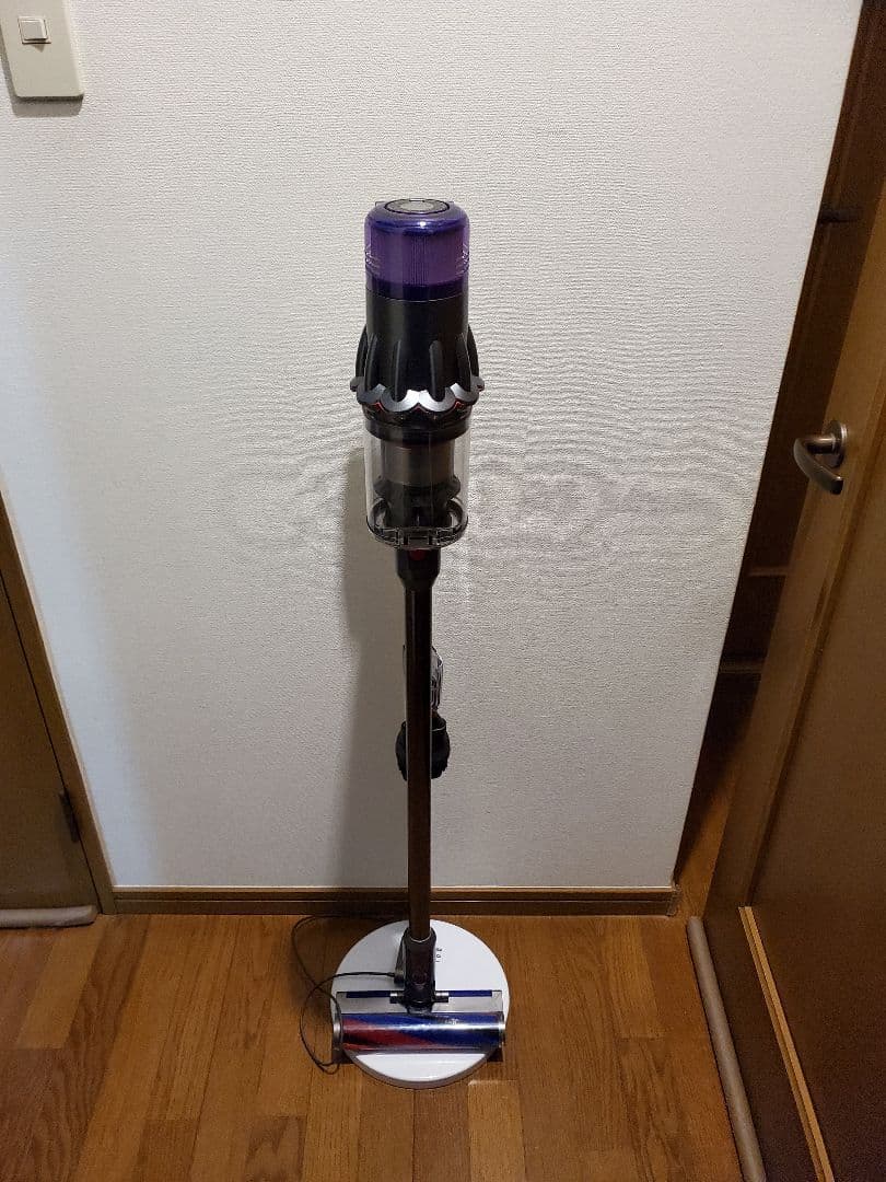 値下げしました　ダイソンSV18分解清掃動作確認済み 純正スタンド付き