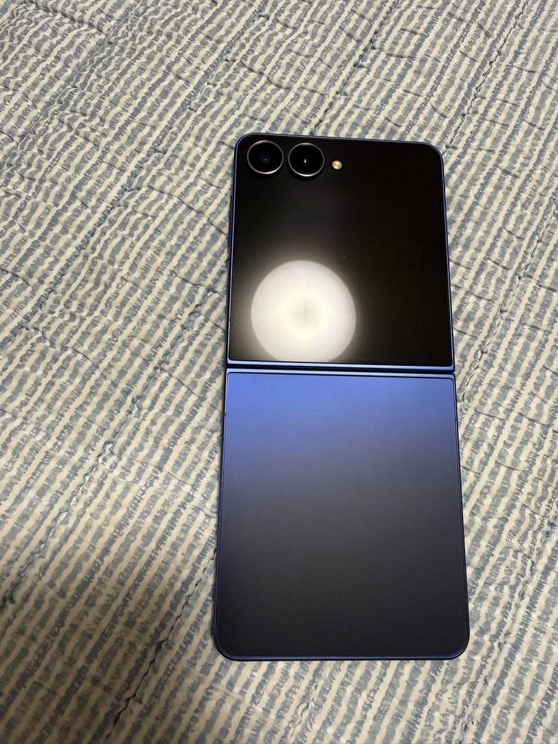 Galaxy Z Flip7 512GB SIMフリー 美品大容量