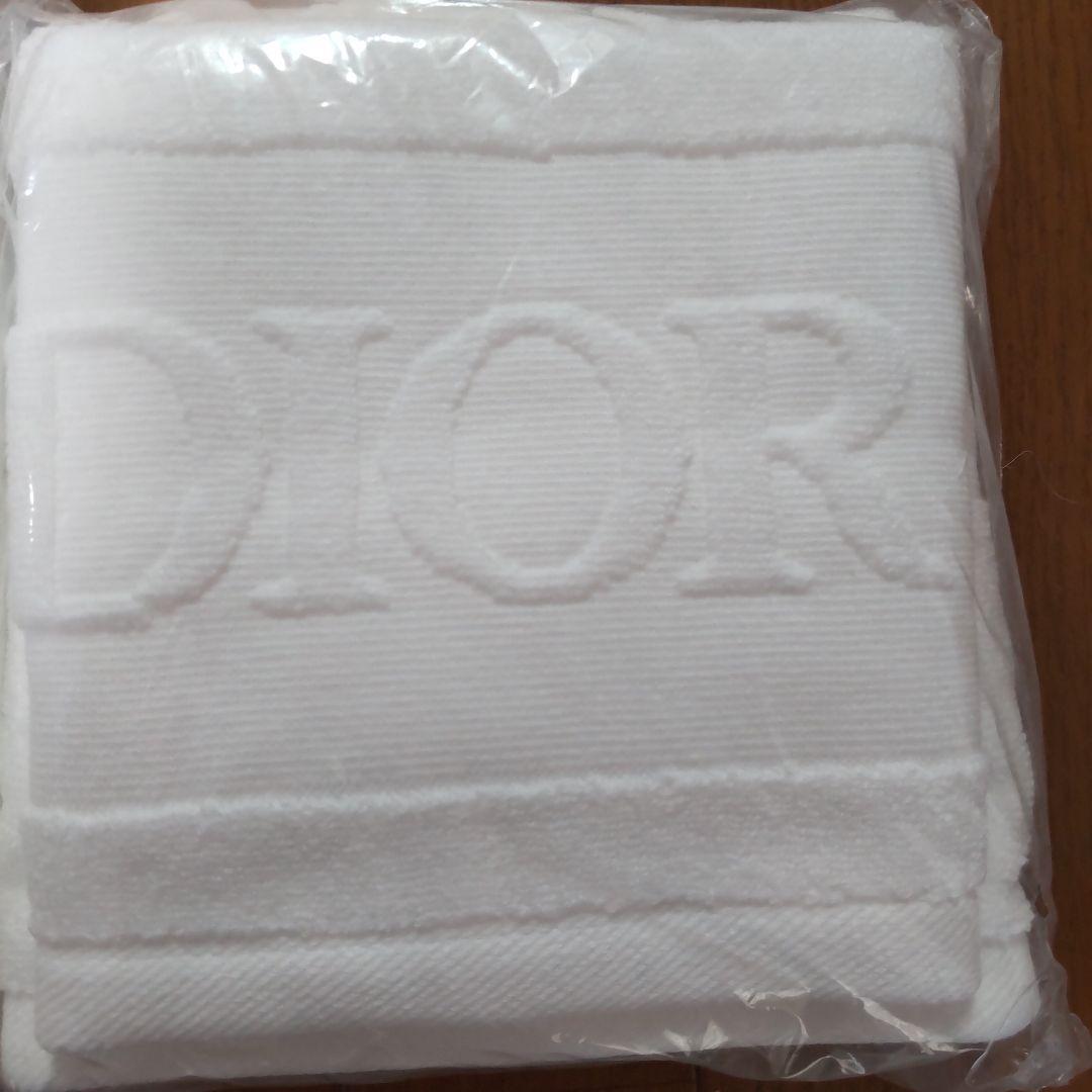 ディオールDIOR新品ジャドールヘアミスト、ブラシ、タオルなどノベルティセット