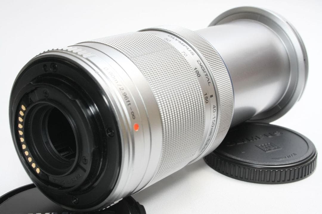 ❤️望遠レンズ❤️OLYMPUS M.ZUIKO 40-150mm R シルバー