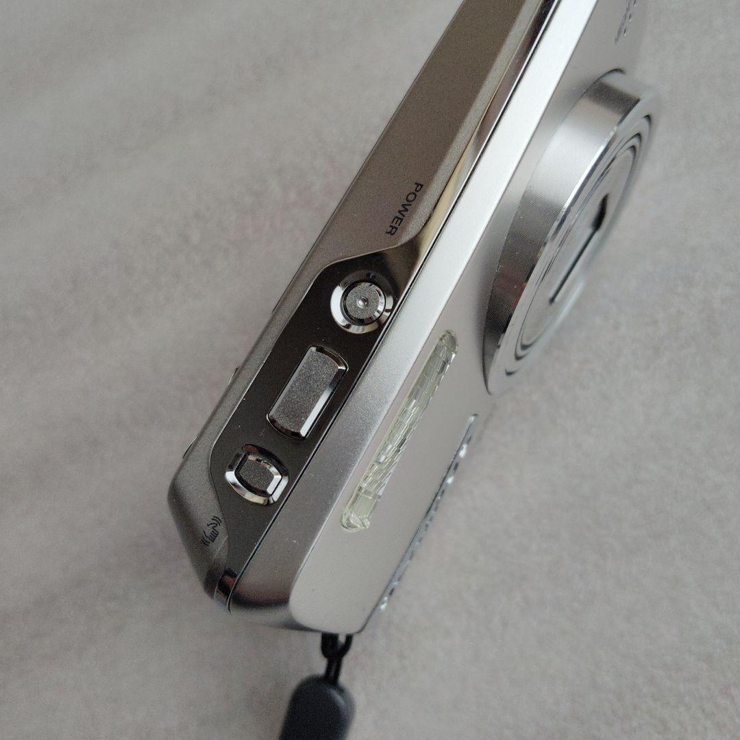 OLYMPUSオリンパス μ750 コンパクトデジタルカメラ