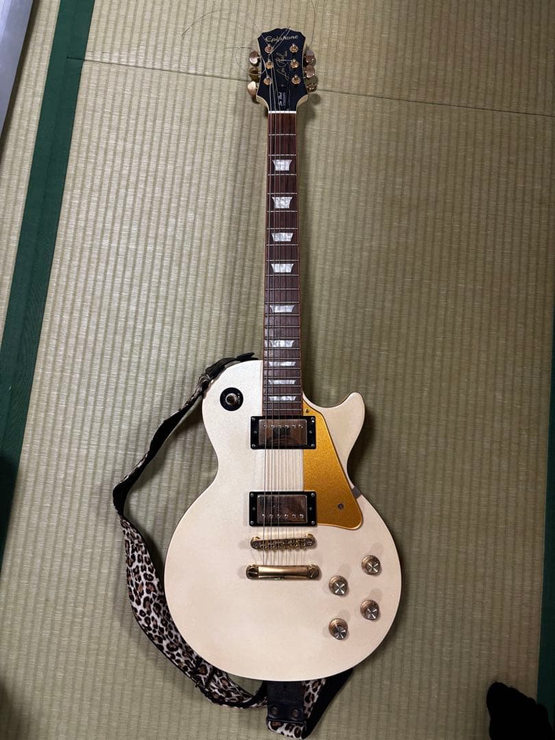 希少カラー！Epiphone レスポールスタンダード パールロイヤル エピフォン