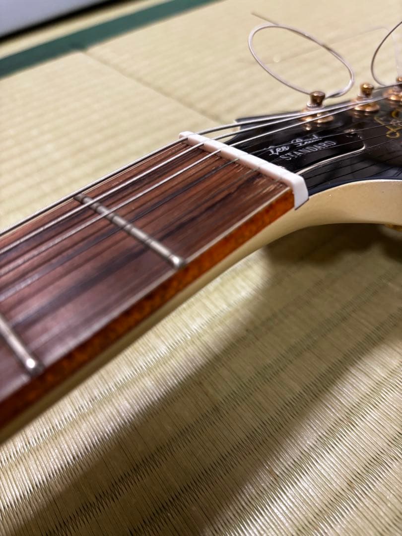 希少カラー！Epiphone レスポールスタンダード パールロイヤル エピフォン