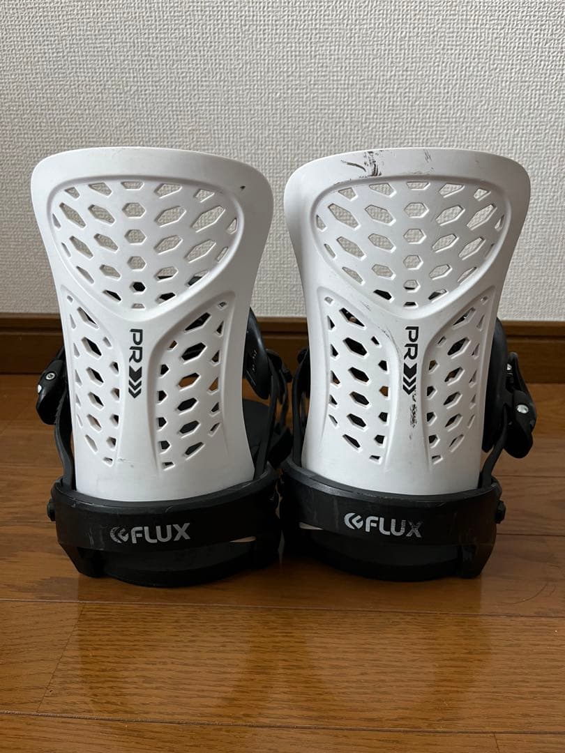FLUX PR （Mサイズ）ブラック スノーボードビンディング