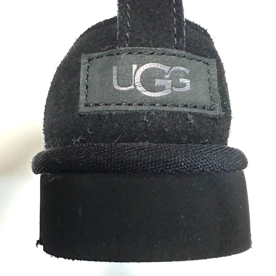 UGG クラシック マイクロ ショートブーツ