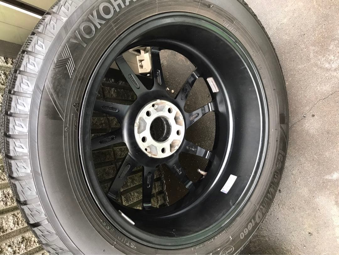 メルセデスベンツGLAスタッドレスセット