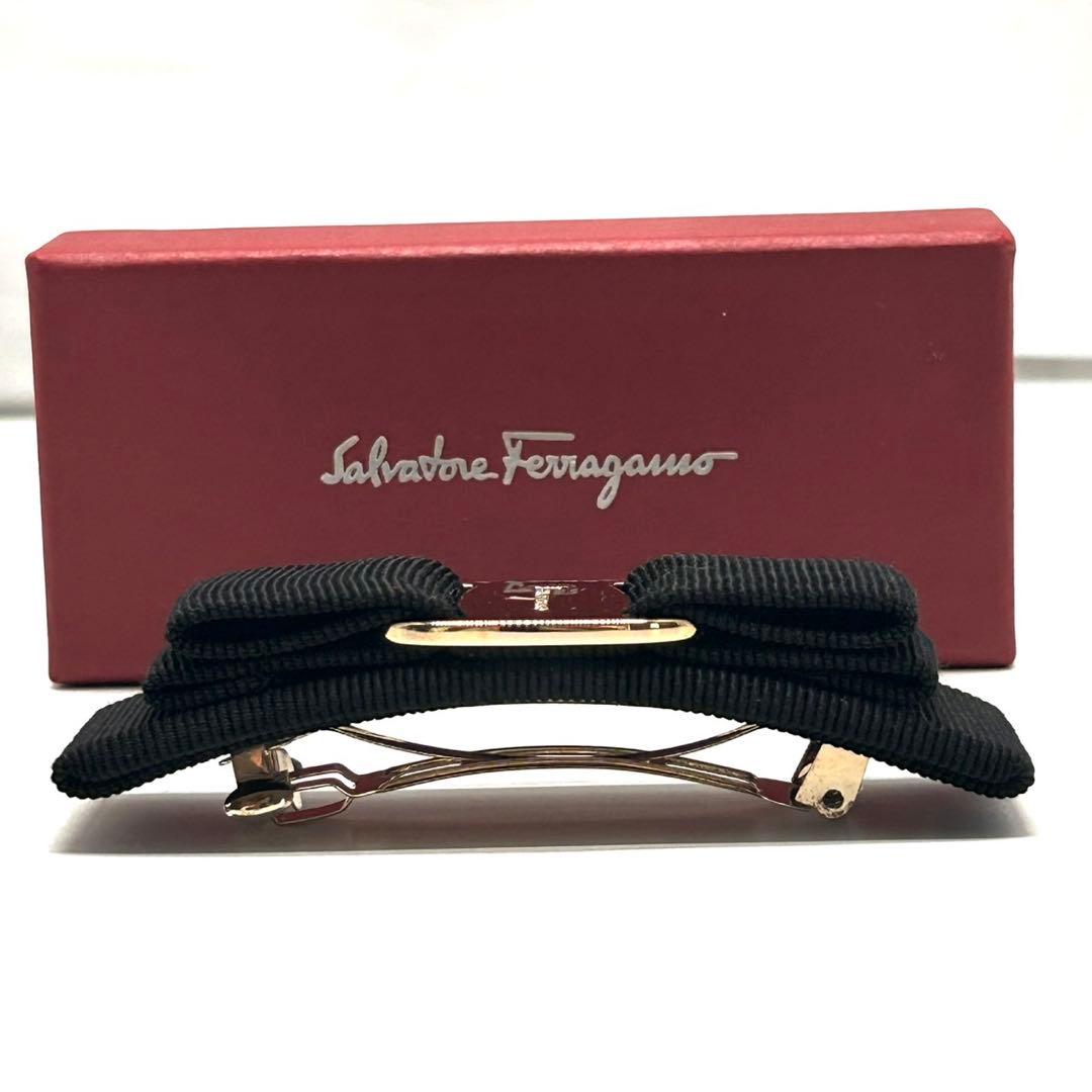サルヴァトーレフェラガモ バレッタ ヘアアクセサリー ヘアピン ヴァラ リボン