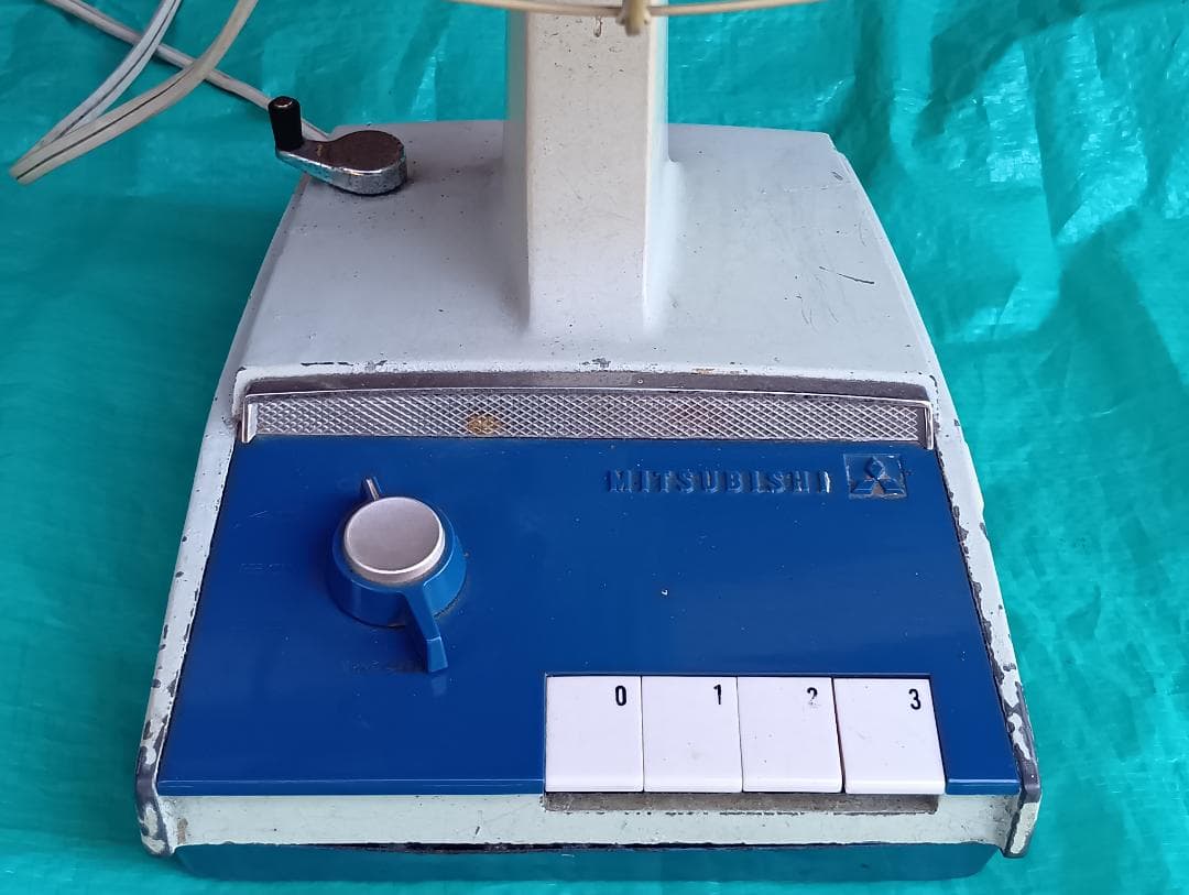 昭和レトロ　三菱扇風機　30cm細目扇 D30-F型(1963年製)