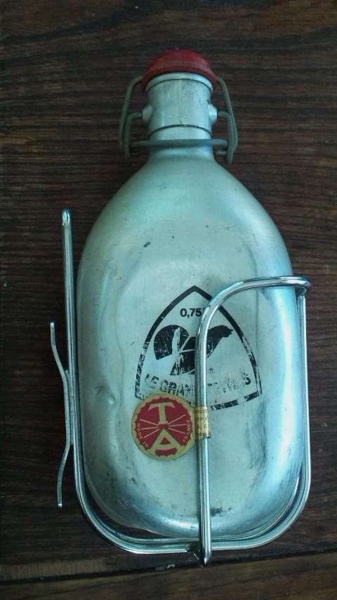 稀少　仏 70年代～80年代 TAボトルケージ（グランテトラ）