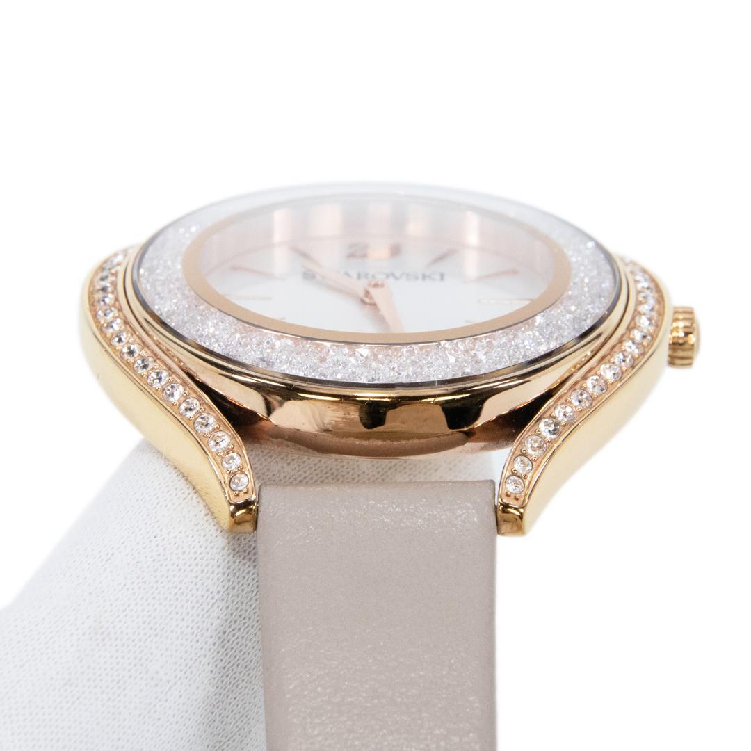 スワロフスキー 腕時計 レディース クリスタルラインオーラ 白 ビジュー ロゴ