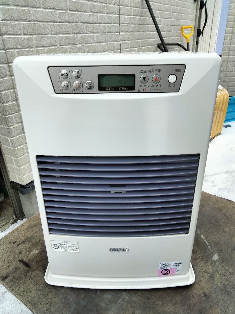 札幌発サンポットFF温風石油ストーブ！品番「FF‐4210TL」2017年式中古