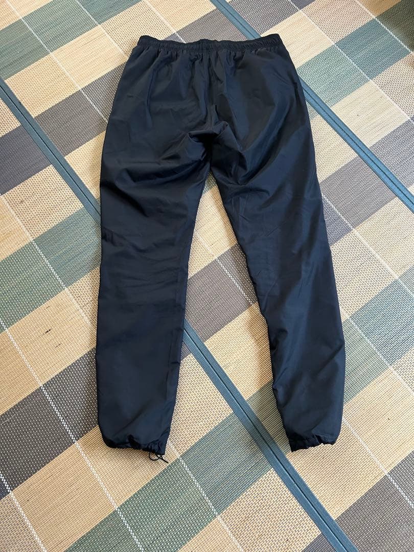 UNDER ARMOUR セットアップレディース　Mサイズ