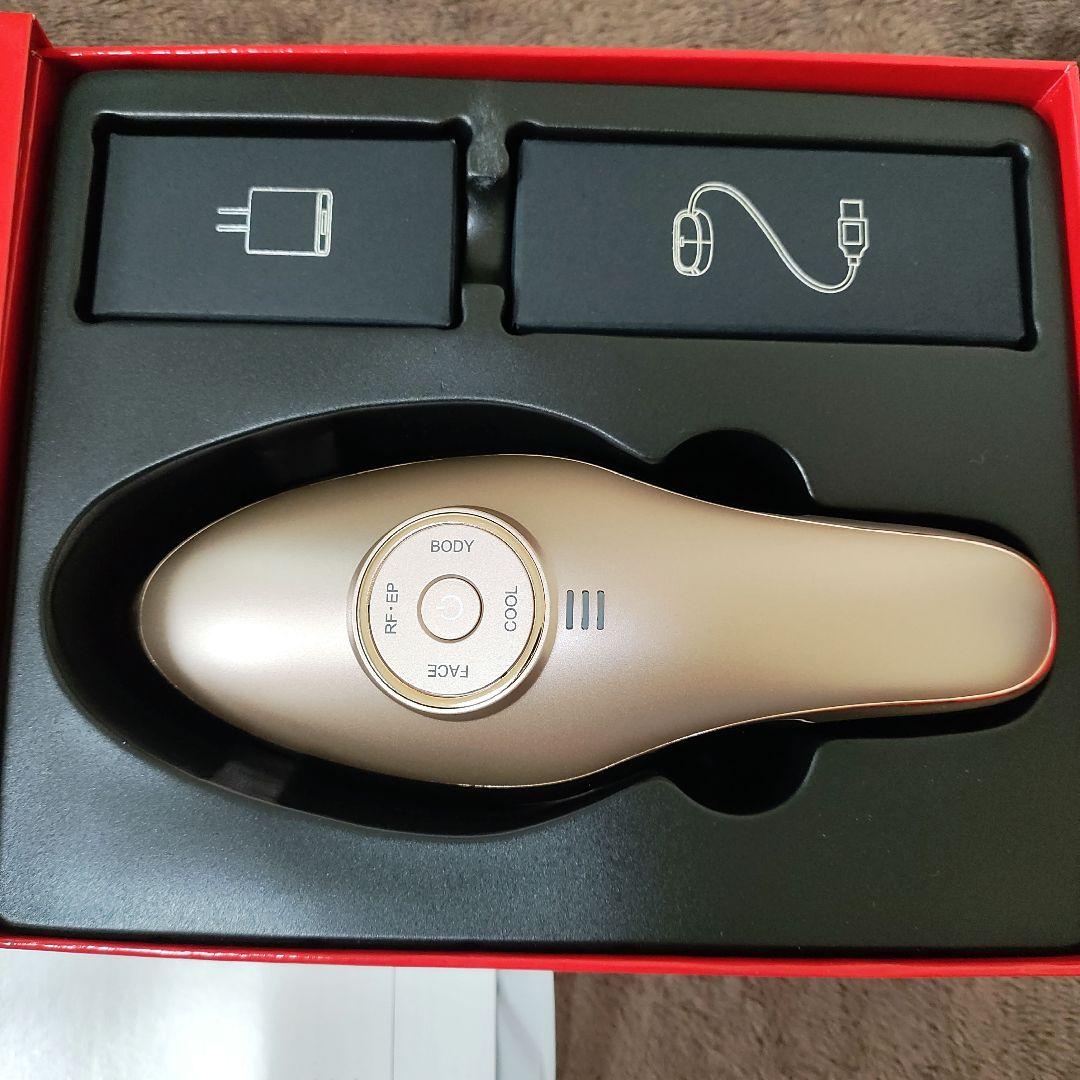 Éclat ME LABOUM 美顔器