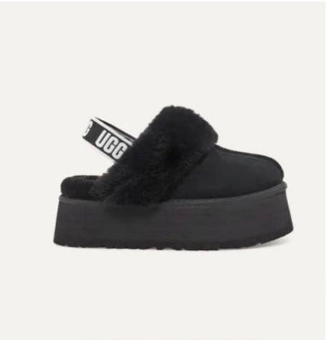 UGG ブラック スライドサンダル 厚底